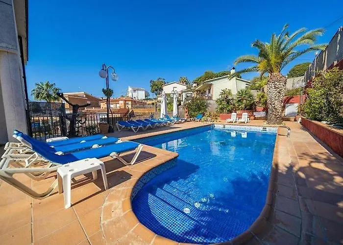 Preciosa Casa 2000 M2 Piscina Mar Barbacoa Felicidad